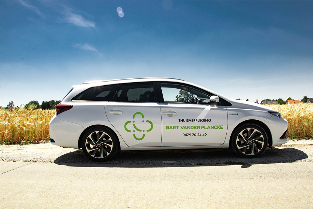 wagen belettering thuisverpleging bart design